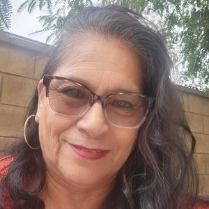 Meet your Posher, Alicia